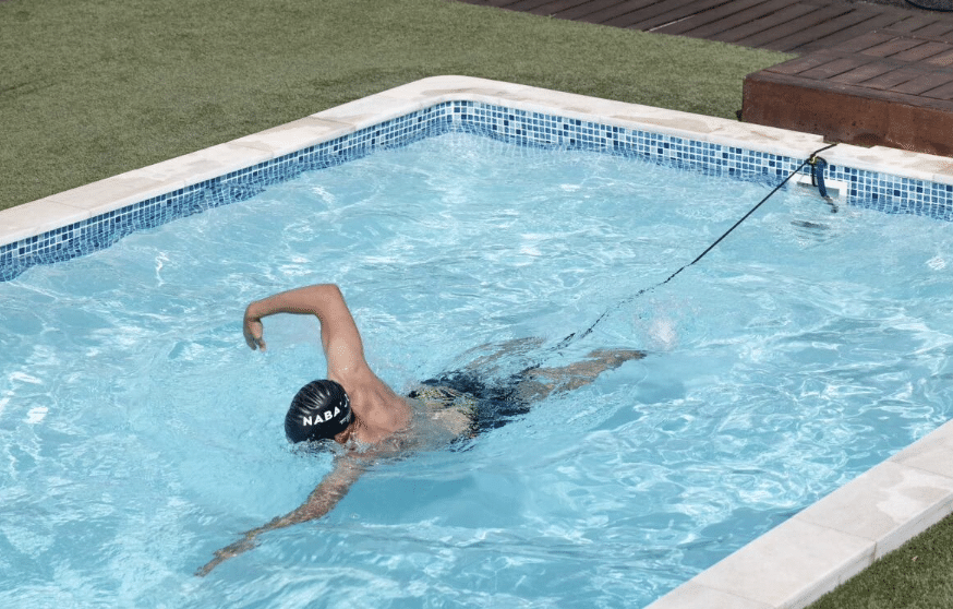 swimming elastic