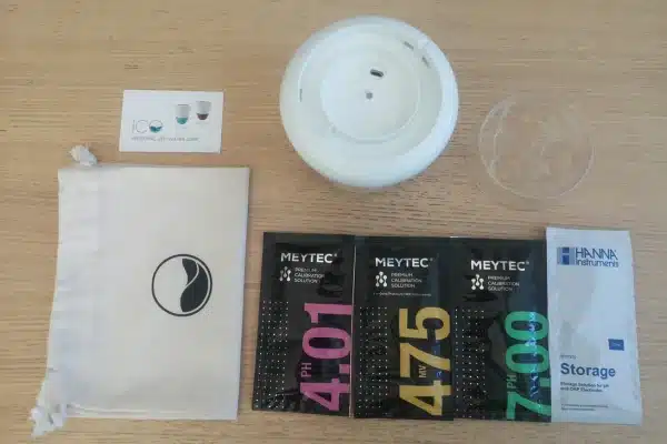 photo du contenu packaging ICO SMART CORE: kit de calibration complet, pochon de protection. 